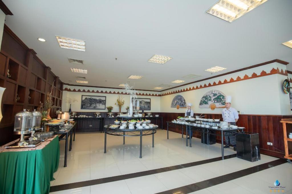 Vientiane Plaza Hotel Bagian luar foto